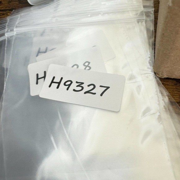 PRADA VPR 58F 8AH-1O1 135 Eyeglasses Frames rose Gold Metal Rectangular H9327 - Picture 7 of 7